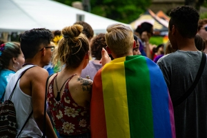 53% of Belgian LGBTIQ+ people avoid holding hands in public, 27% avoid places for fear of being attacked