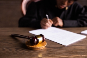Lawyer Victim Assistance (LVA) : évaluation du projet pour une meilleure prise en charge des victimes de violences sexuelles et intrafamiliales